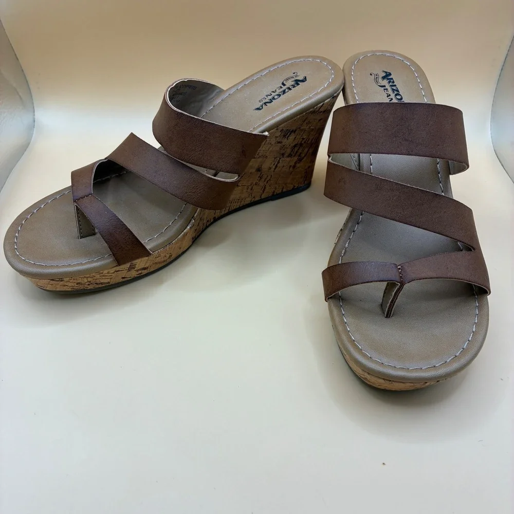 Arizona Womens Wedge Sandals Size 7.5 Faux Leather Brown Cork Heel Strappy Boho